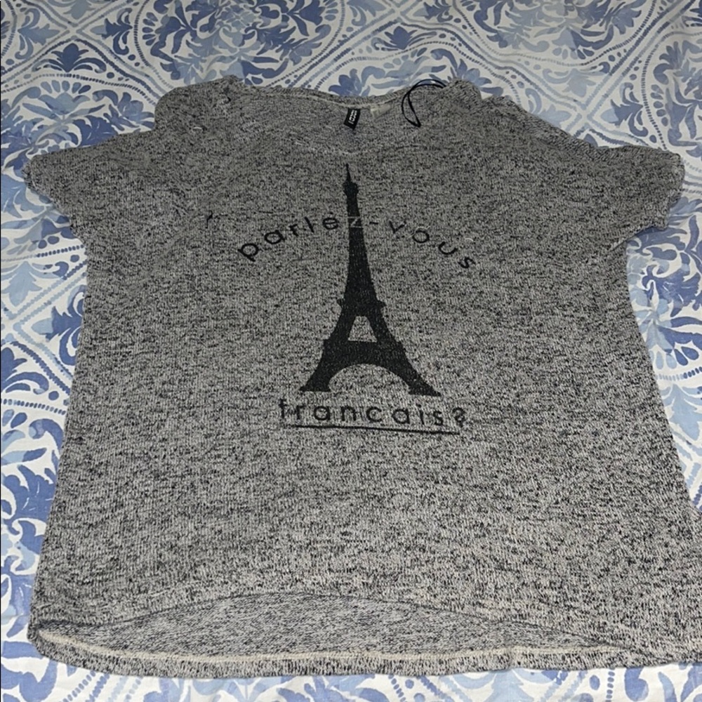 Eiffel Tower Tee ✨❤️